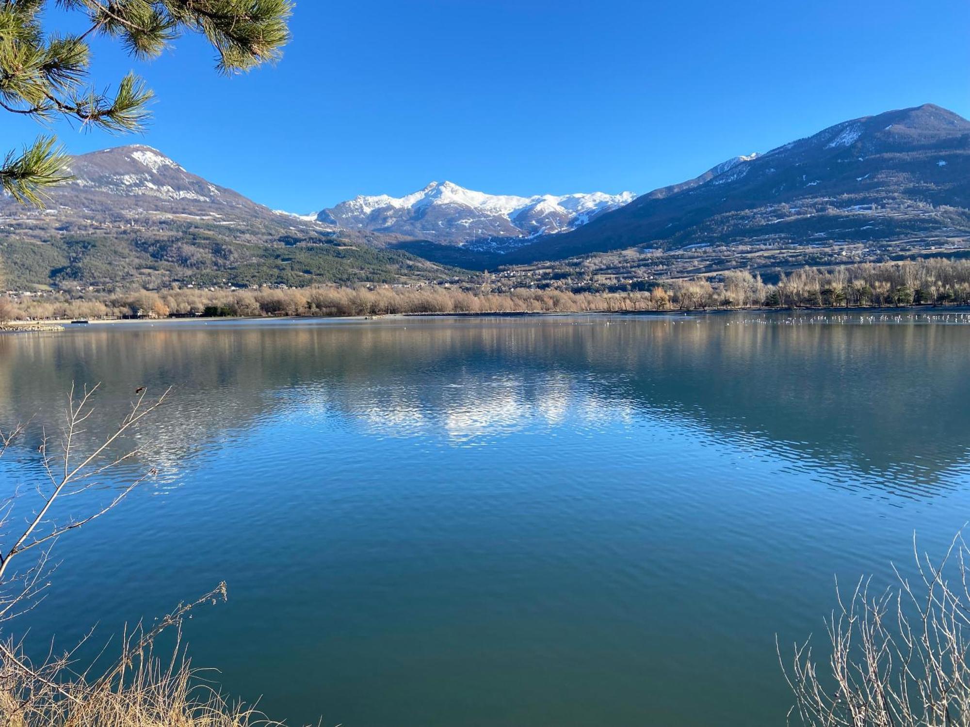 Le Pied De Ville Pouzenc Embrun Exteriér fotografie